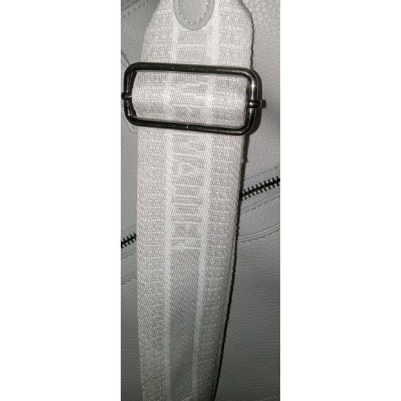 Steve Madden Logo Strap Extra Large Grey Shoulder Crossbody Messenger Bag Tote - Picture 6 of 7